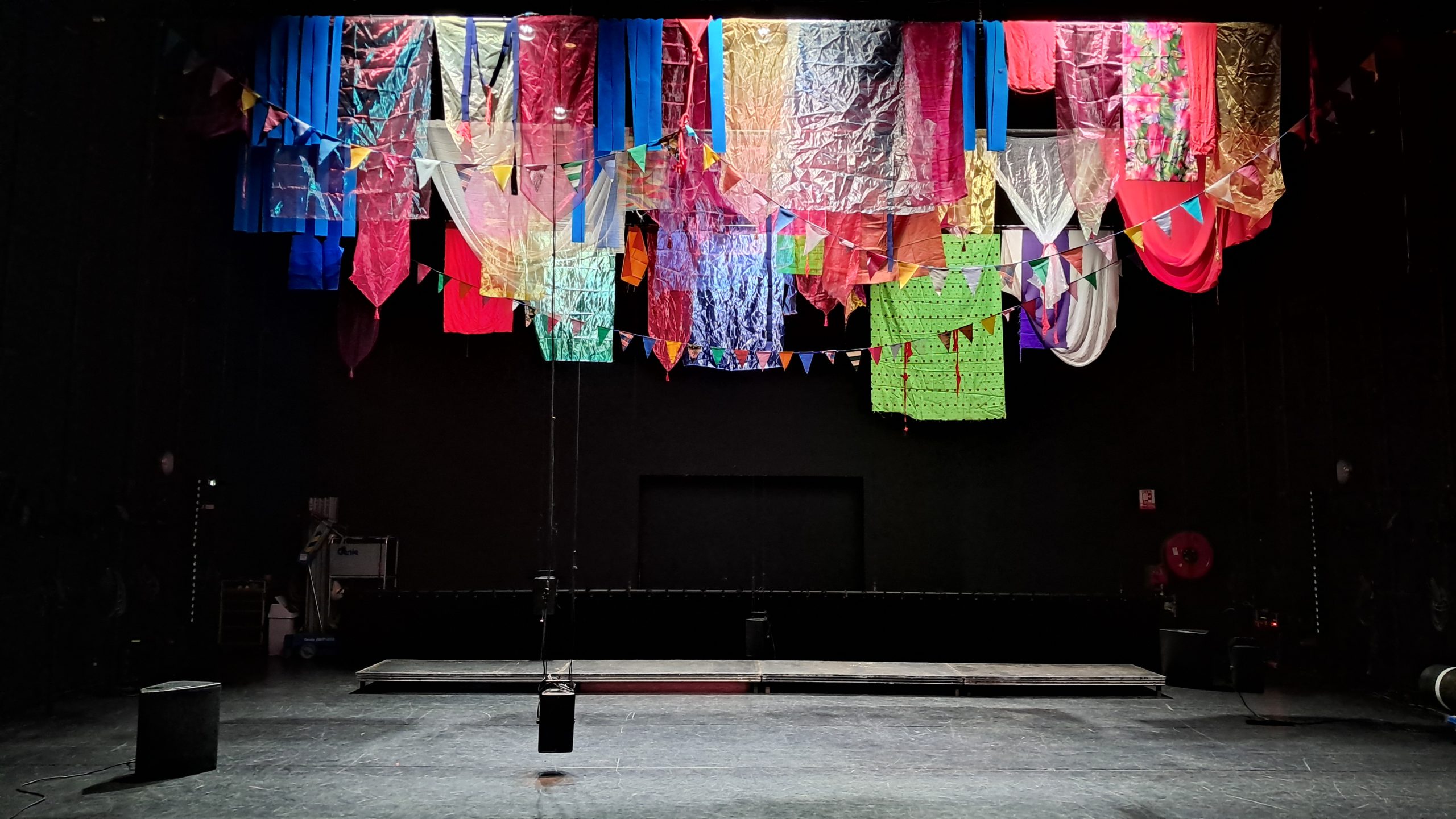 You are currently viewing Scénographier la paix – Olivier Brichet